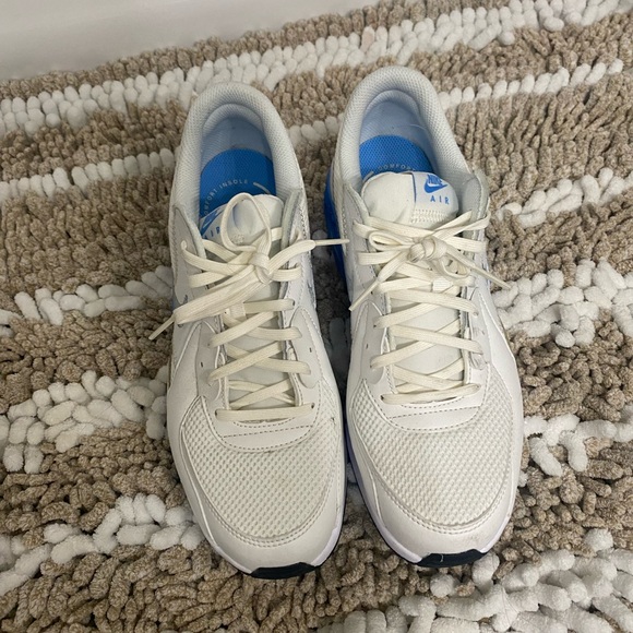 Nike White and Blue Athletic Shoes - Picture 3 of 6